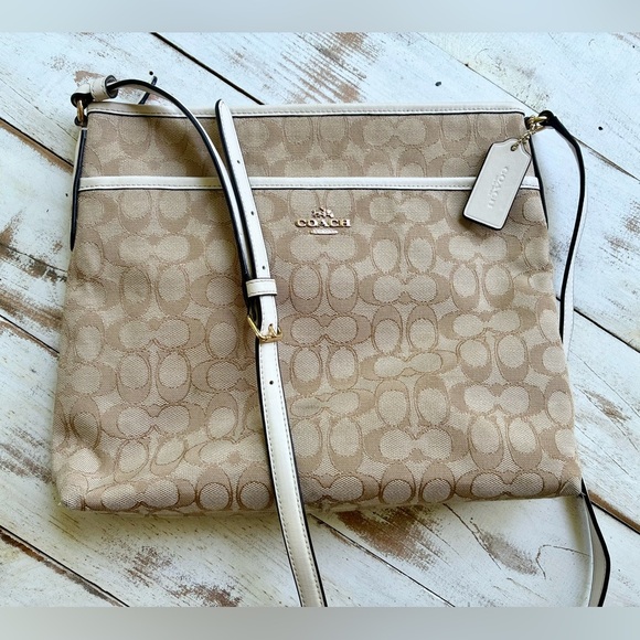 COACH Signature zip File Crossbody purse Shoulder Bag Canvas monogram jacquard - Picture 1 of 16
